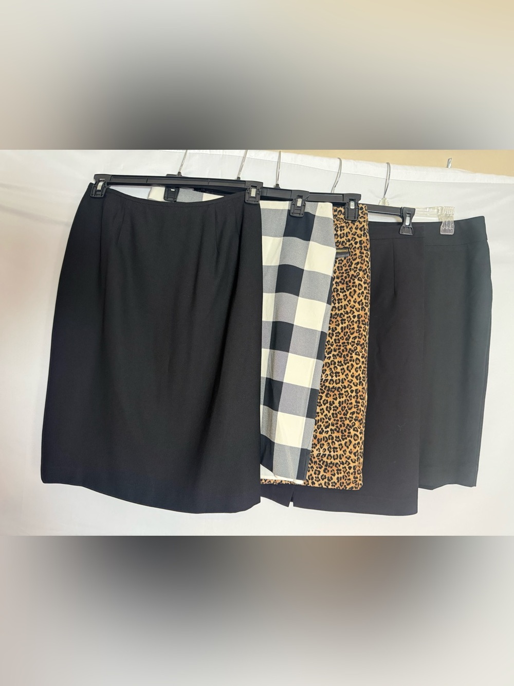 Skirt Bundle Size 8 Tahari/Talbots/Dana Buchman/Ann Taylor***Bundle of 5***